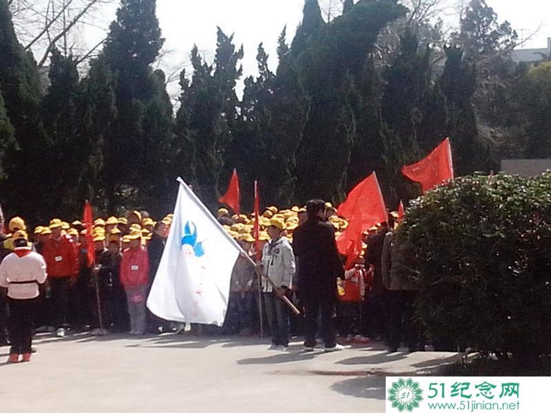 缅怀革命先烈，弘扬民族精神_网上祭奠亲人_网上祭奠英烈_如何网上祭拜