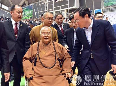 星云大师讲座现场4000人齐声高呼大师吉祥