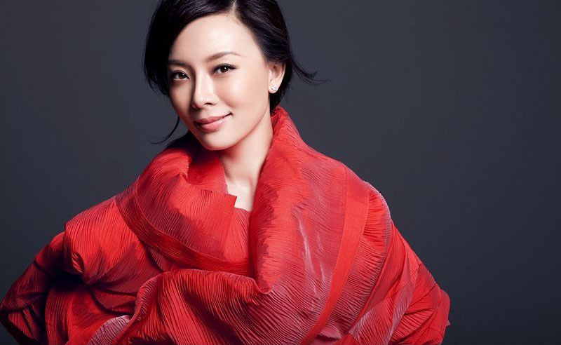 2015年穿什么颜色的衣服最开运？_51纪念网