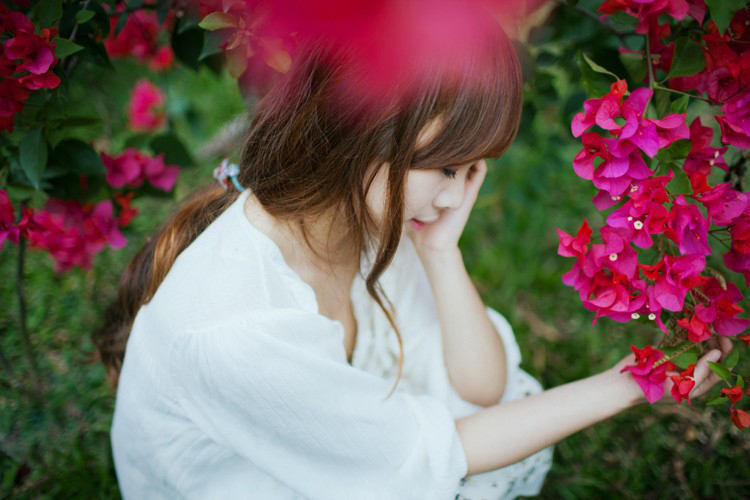 如何烧香才能得到神明保佑？_51纪念网