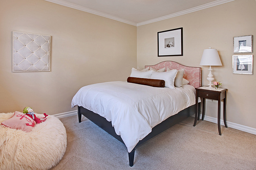 婚房床位的风水禁忌_51纪念网