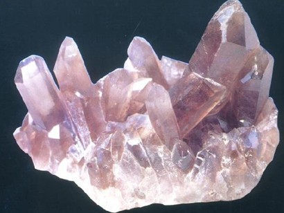 水晶无与伦比的风水功用_51纪念网