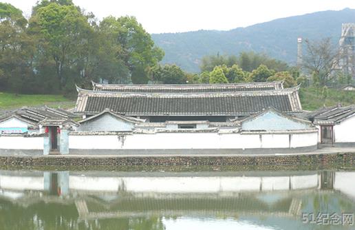 东平巩氏宗祠_51纪念网