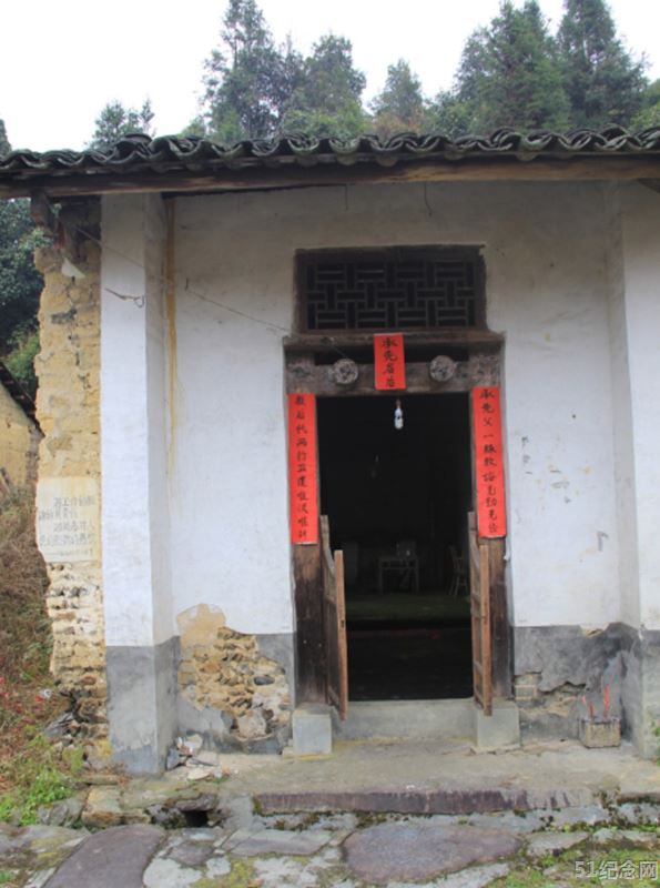 塘内何氏家祠_51纪念网