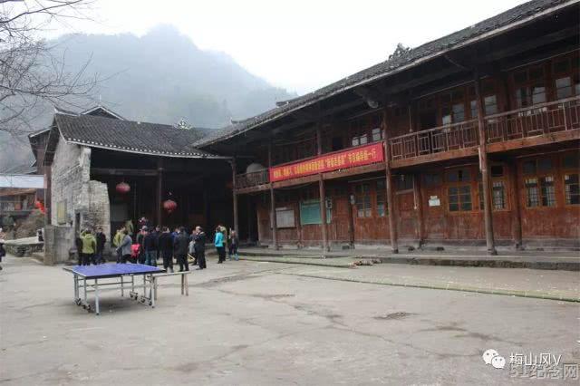 下团奉氏宗祠_51纪念网