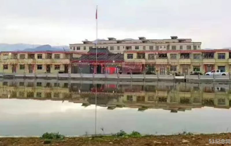 下塘邓氏宗祠_51纪念网